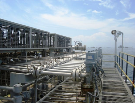 Piramid ATEX je vhodný pro instalace v ropných rafinériích, chemických a petrochemických závodech
